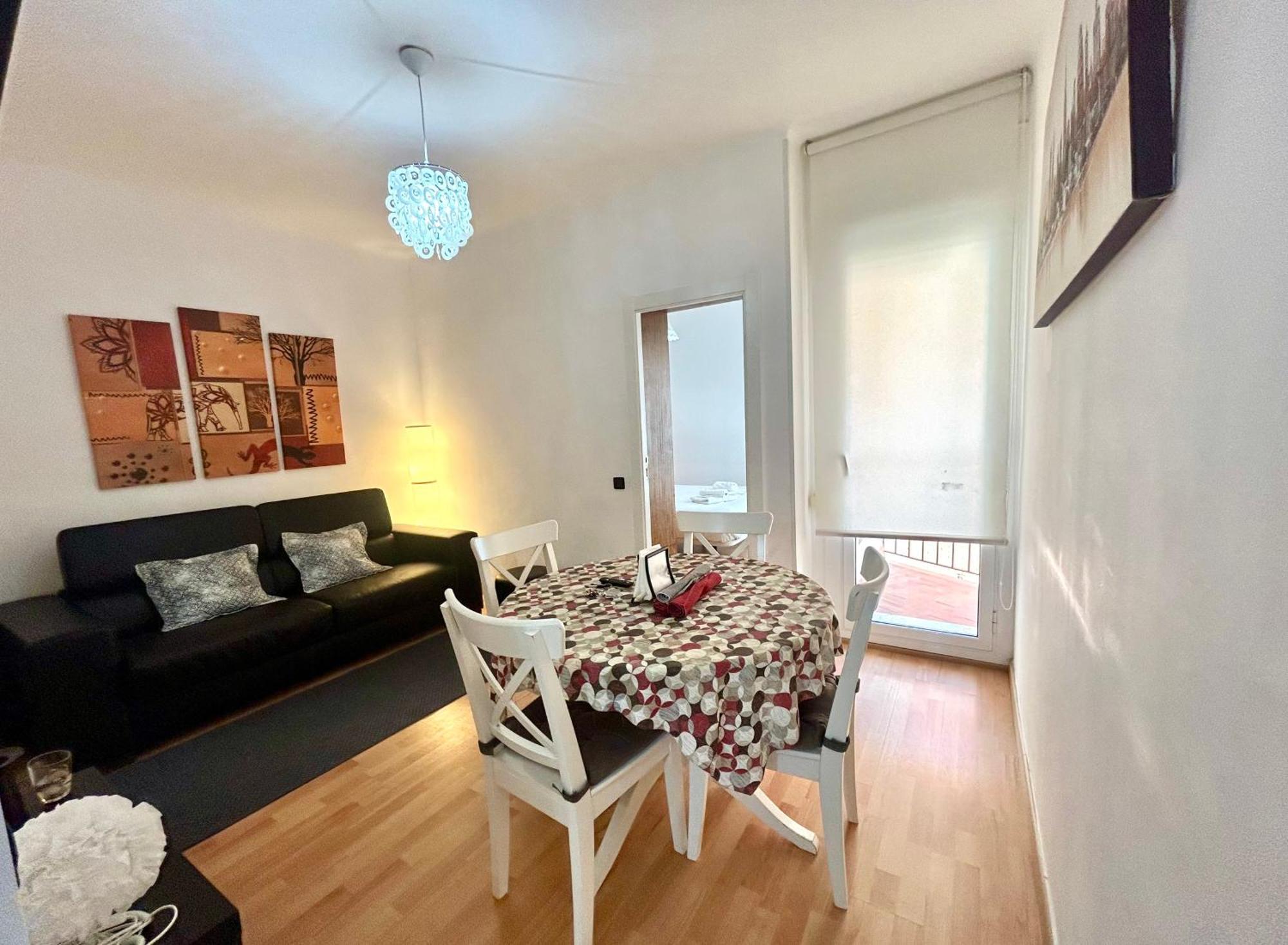 Apartment Carrer D'Olesa Barcelona Bagian luar foto